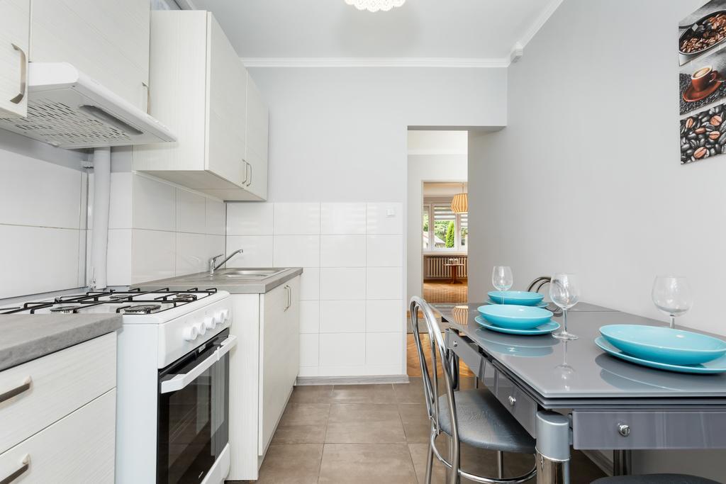 Spokojny Apartament Przy Parku Chopina By Noclegi Renters シフィノウイシチェ エクステリア 写真