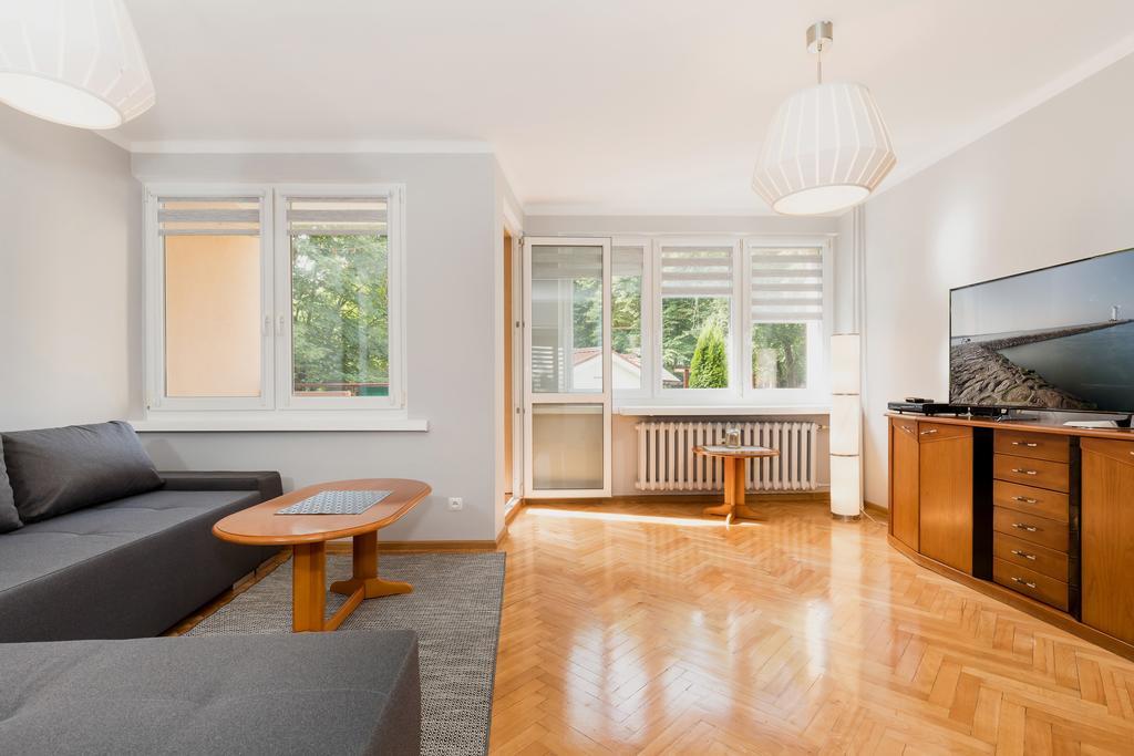 Spokojny Apartament Przy Parku Chopina By Noclegi Renters シフィノウイシチェ エクステリア 写真