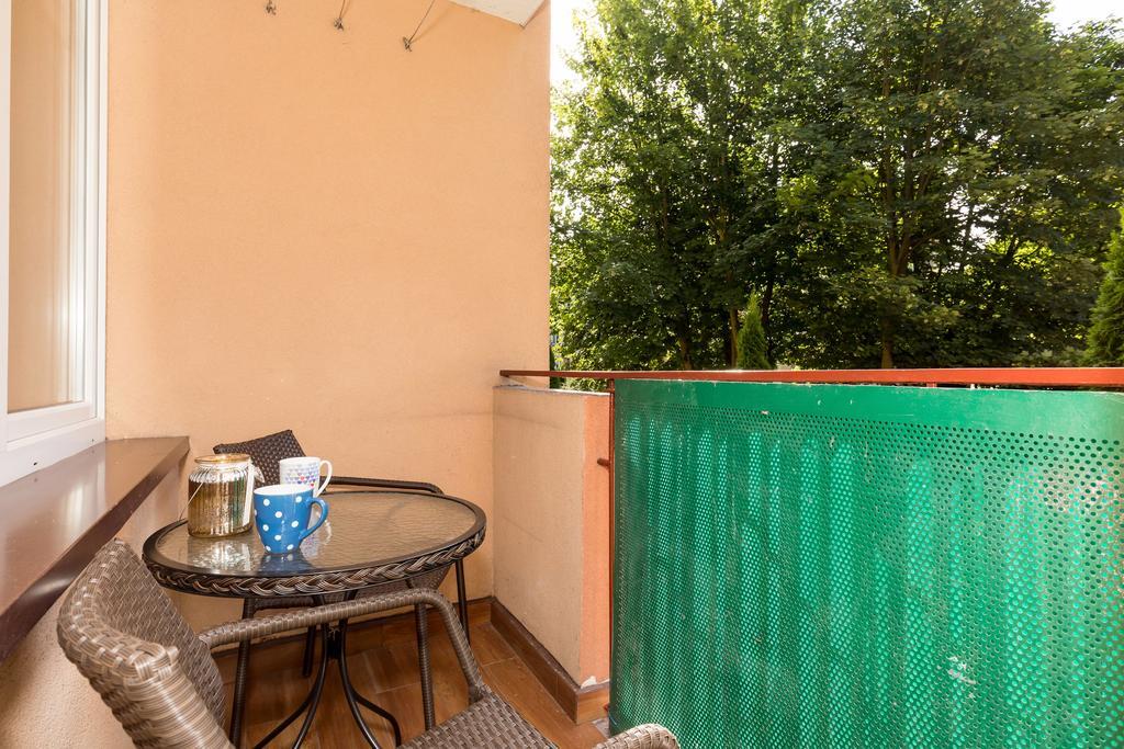 Spokojny Apartament Przy Parku Chopina By Noclegi Renters シフィノウイシチェ エクステリア 写真